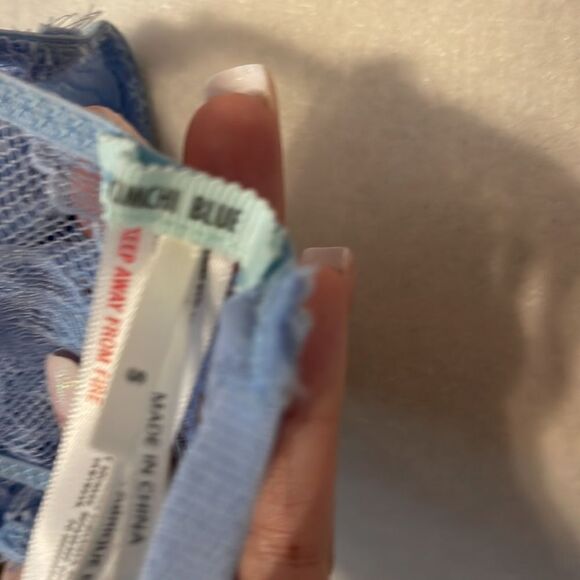 Kimchi Blue Bralette Size Small Blue NWOT - Picture 7 of 7